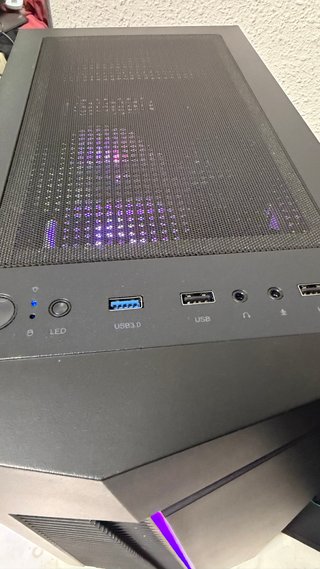 PC Gaming RTX 5070-Intel I7 12700KF-32gb RAM