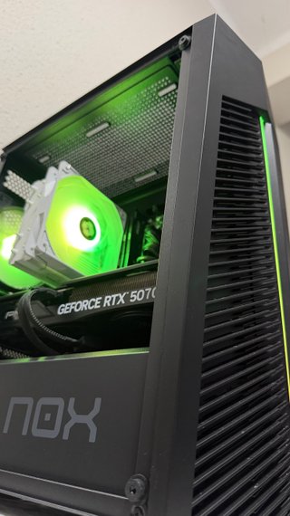 PC Gaming RTX 5070-Intel I7 12700KF-32gb RAM