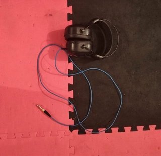Auriculares para batería electrónica (Alesis)