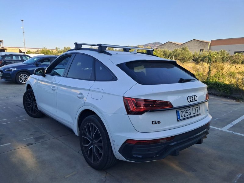 Audi Q5 Black Line 50 TFSI e quattro 2022, foto 7