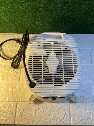Calefactor eléctrico baño de bajo consumo MIDEA