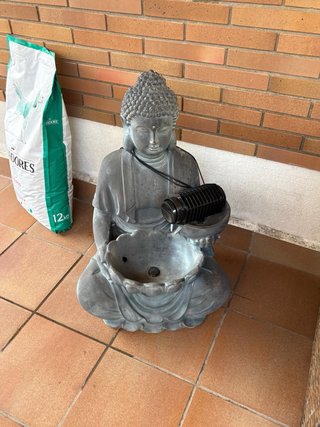 Fuente Buda Cascada con Bomba