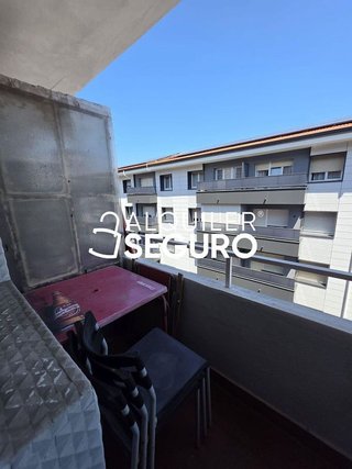 Piso en alquiler en Azeta - Abatxolo en Portugalete