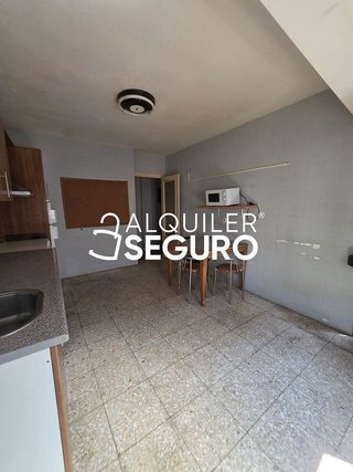 Piso en alquiler en Azeta - Abatxolo en Portugalete