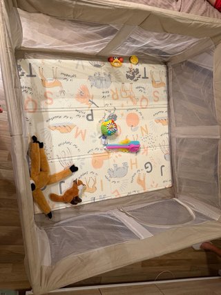 Parque infantil bebé + alfombra 125x125x65cm