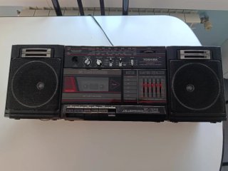 Toshiba RT-7026 Radio Cassette Boombox