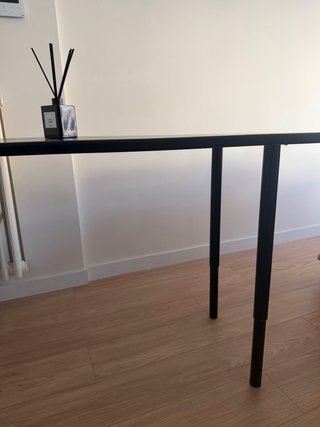 Mesa Ovalada Negra Sklum