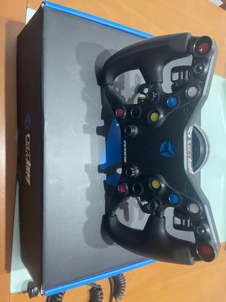 Volante Cube Controls F-core con levas de embrague