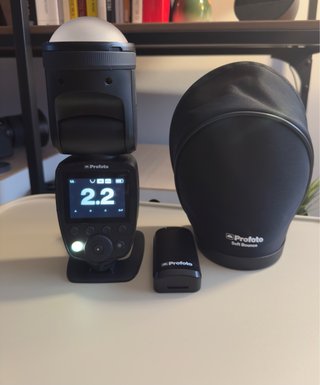 Profoto A10 Flash(Sony) + Soft Bounce Bateria ext