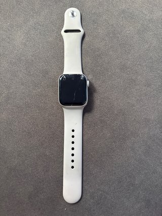 Apple Watch SE con pantalla rota