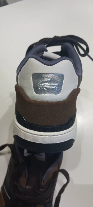 Deportivas Lacoste Marrón y Blanco
