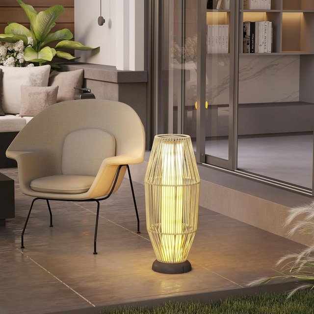 Lámpara Solar De Jardín Con 6H Iluminación LED a 3000K, Lámpara De Exterior en PE Rattan Y Metal, IP44, Ø26X72 Cm, Gris