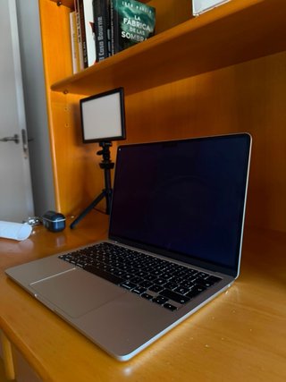 MacBook Air 13,6 M3 2024 Plata