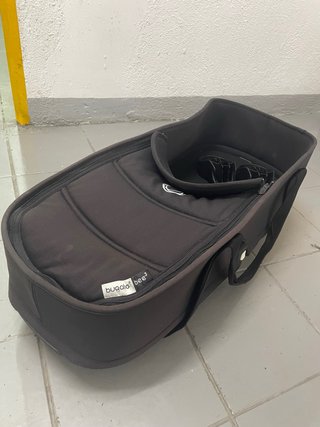 Cuco Bugaboo Bee 3 + adaptadores