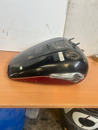 Depósito Kawasaki Vulcan 1500 2002