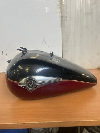 Depósito Kawasaki Vulcan 1500 2002