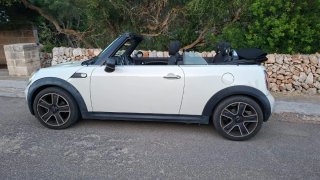 MINI Cabrio 2010