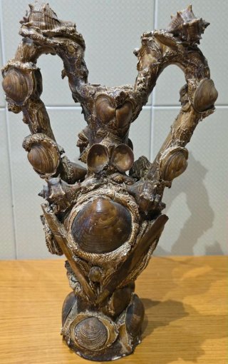 Anfora decorativa conchiglie e legno