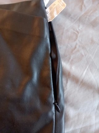 Falda pantalón Stradivarius negra T S