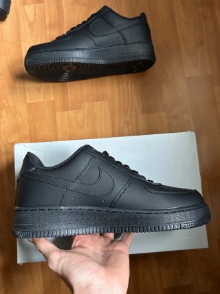 Nike Air Force 1 Low '07 Talla 41