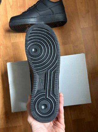 Nike Air Force 1 Low '07 Talla 41