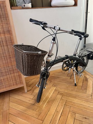 Bicicleta plegable DAHON y cesta