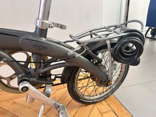 Bicicleta plegable DAHON y cesta
