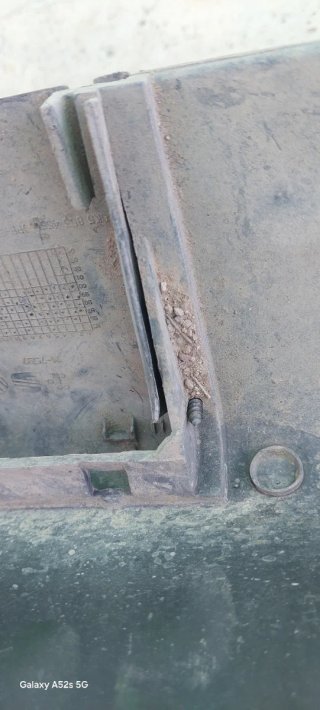 Faldón lateral izquierdo seat ibiza 6k 96-98