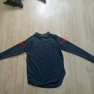 Camiseta Entrenamiento Liverpool FC Nike Gris