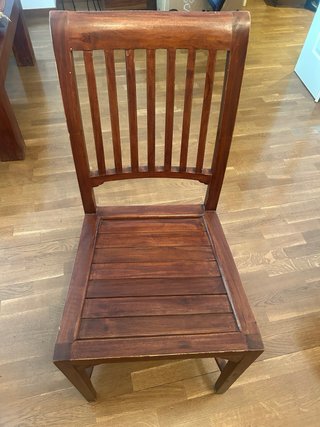 4 Sillas de Comedor Madera