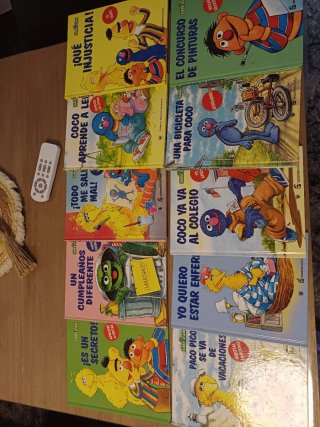 Libros y Cintas VHS Barrio Sésamo