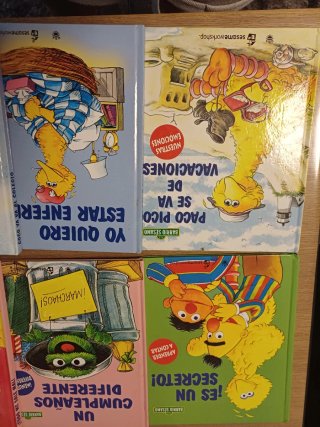 Libros y Cintas VHS Barrio Sésamo