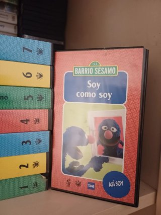 Libros y Cintas VHS Barrio Sésamo
