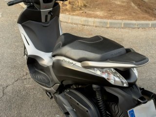 Piaggio Beverly 350
