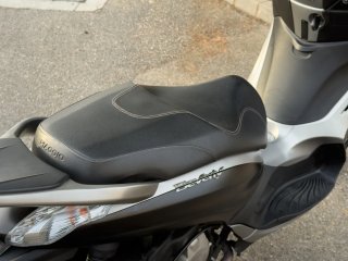 Piaggio Beverly 350