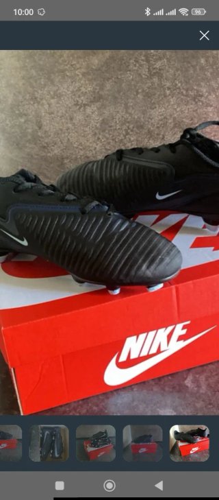 Botas de fútbol Nike Phantom Negras Nuevas