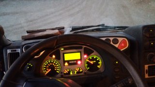 Camión grúa IVECO Eurocargo