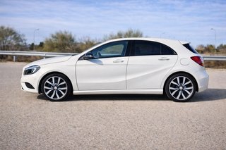 Mercedes-Benz Clase A200 156CV AMG