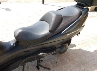 Suzuki Burgman 400 Negra