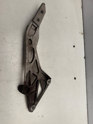 Soporte Estribera Izq Honda CB Hornet 600 09