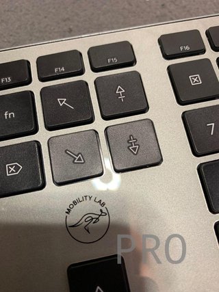 Teclado ingles con cable