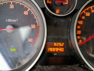 Opel Astra 2010
