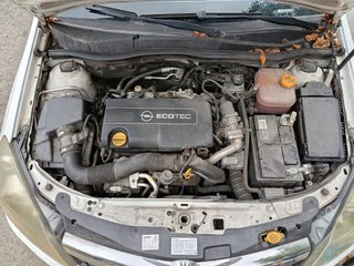 Opel Astra 2010