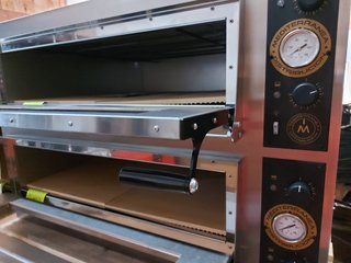 HORNO ELECTRICO PARA 4+4 PIZZAS DE 40 CM / GLASS
