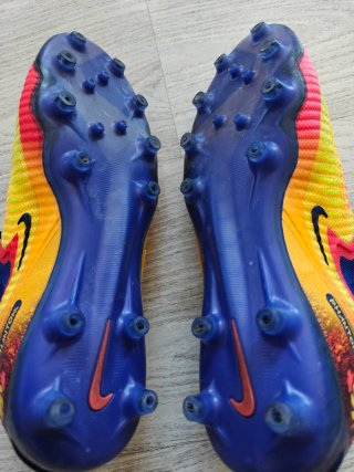 Botas Fútbol Nike Phantom Elite