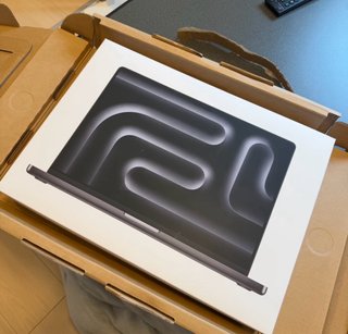 Nuevo MacBook Pro M5 Max 16 48GB 2TB Nanotexture