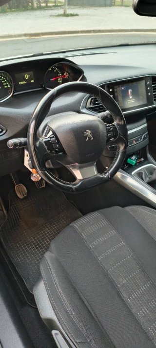 Peugeot 308 2017