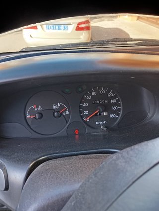 Hyundai H-1 2004