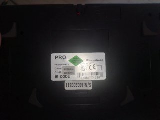 2 Micrófonos Inalámbricos UHF Power Acoust