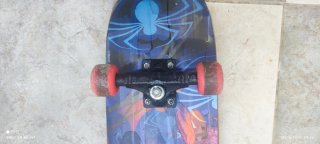 Monopatín Spiderman